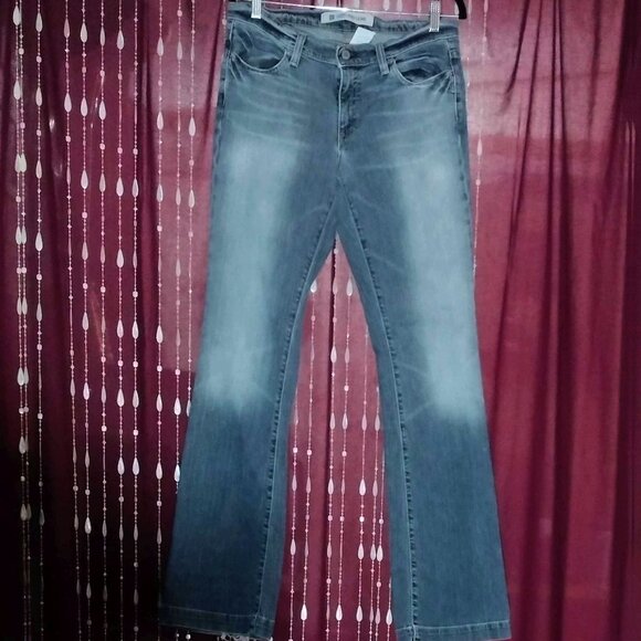 Size 8 Gap Long and Lean Distressed Blue Denim Jeans - Picture 1 of 6